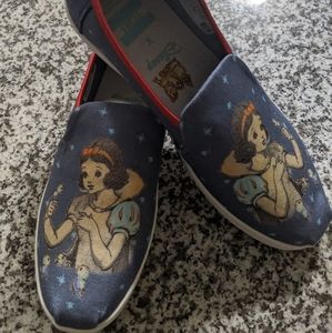 Toms snow white slip on shoes